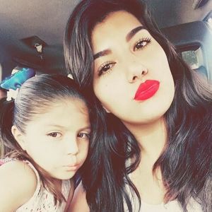 Meet your Posher, Itzel